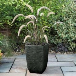 Cotswold Tall Square Planter 33cm -Hozelock Shop COTSQTALL33 1